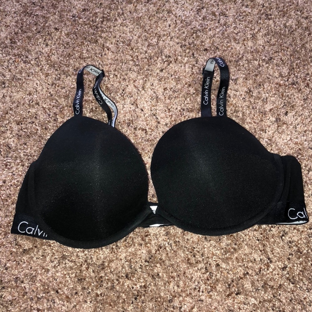 Black Calvin Klein bra